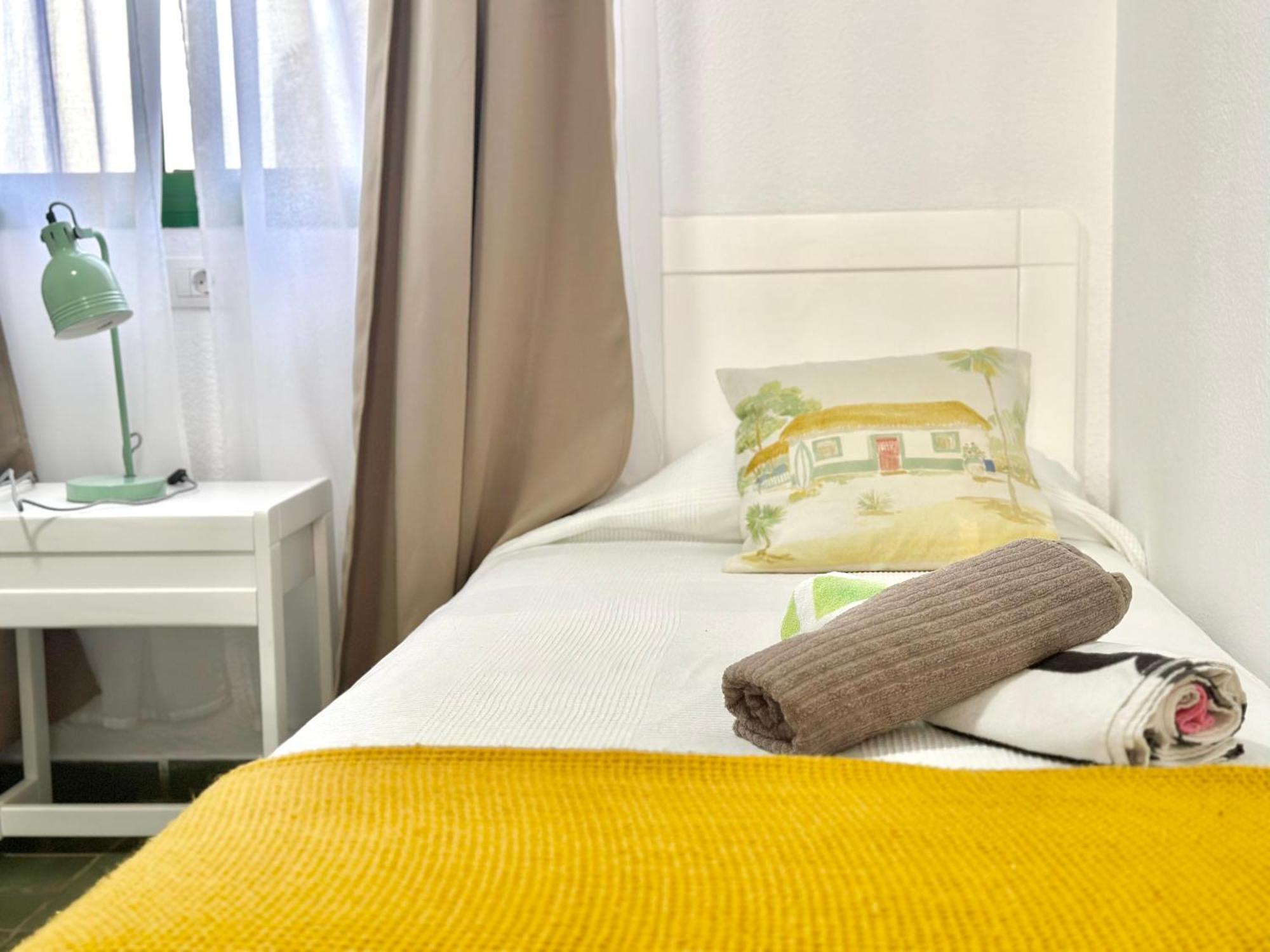 1the Location - Americas & Parking * Playa de las Americas (Tenerife)